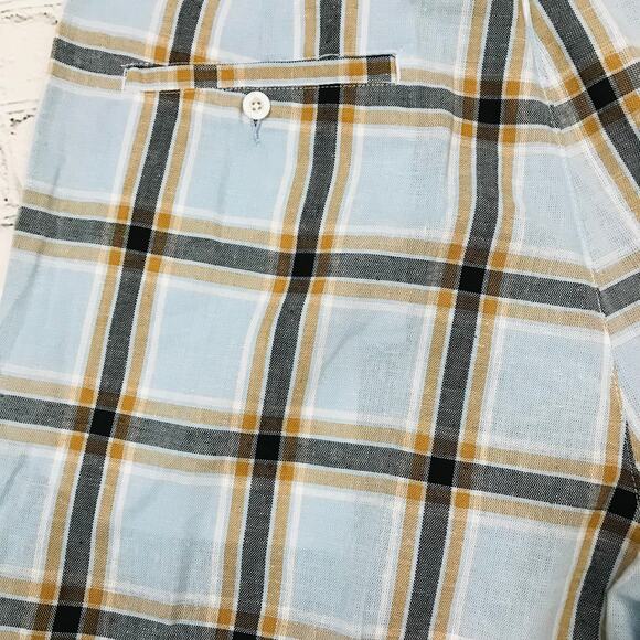 Steve Harvey Plaid Linen Short - Picture 4 of 6